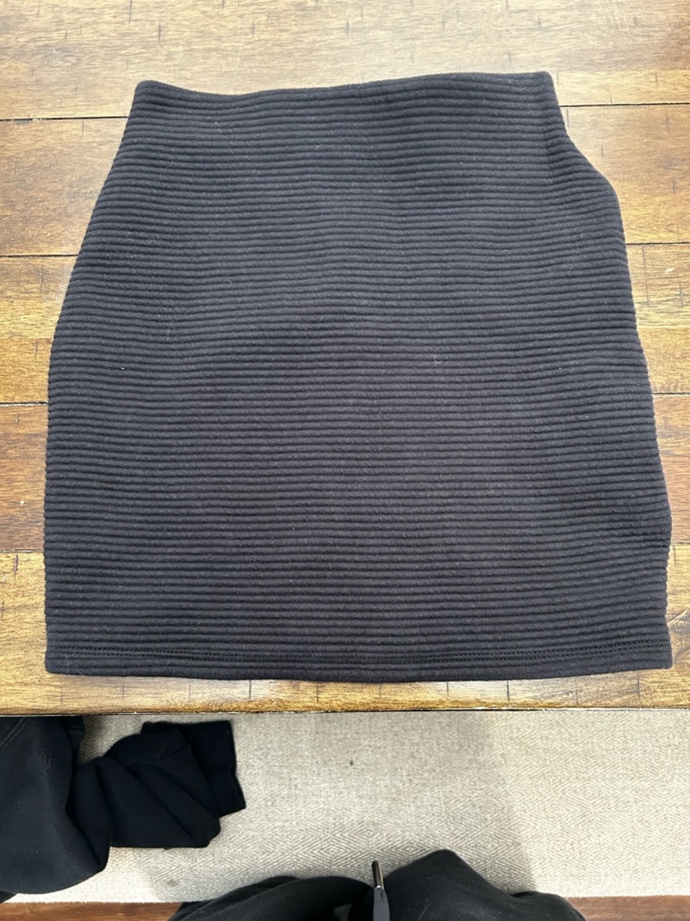 Wilfred Black Ribbed Mini Skirt
